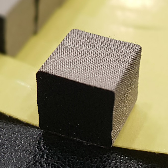 EMI 쉴딩폼 가스켓 10mm x 10mm x 10mm